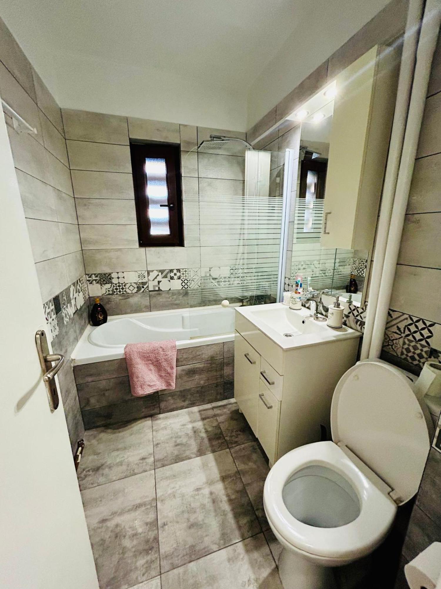 Snug Apartament Iasi Luaran gambar