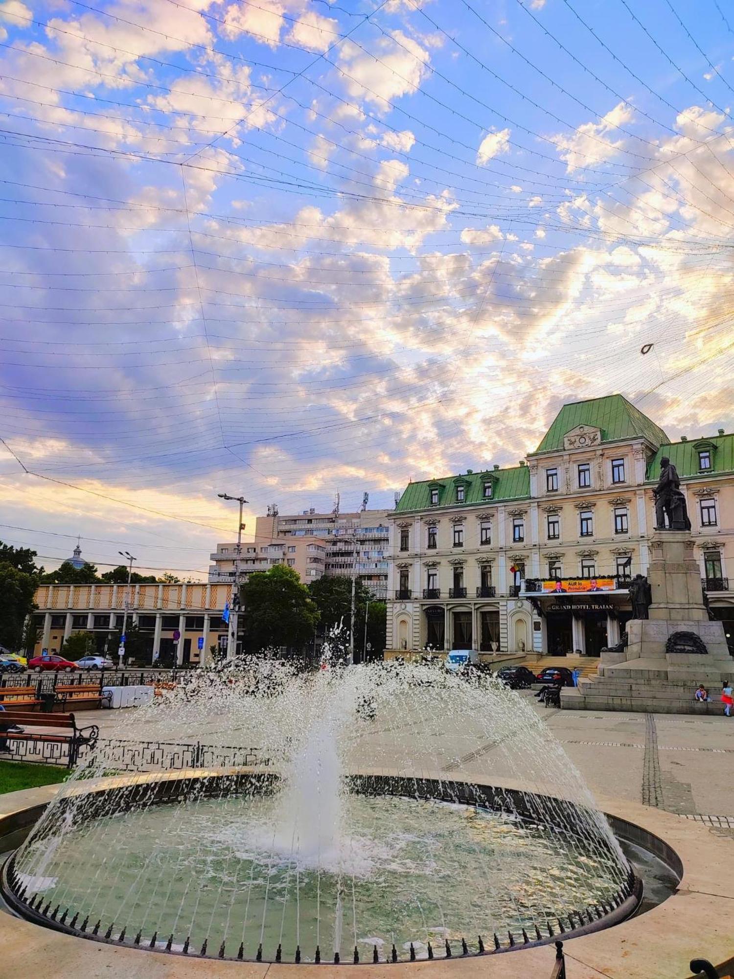 Snug Apartament Iasi Luaran gambar